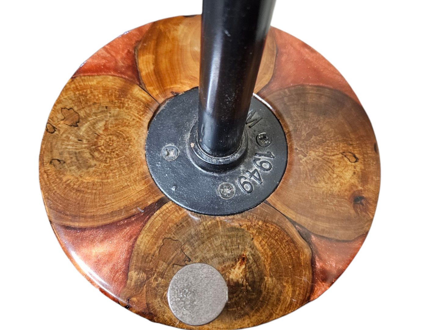 Pecan with Red Epoxy Paper Towel Holder 8" #642
